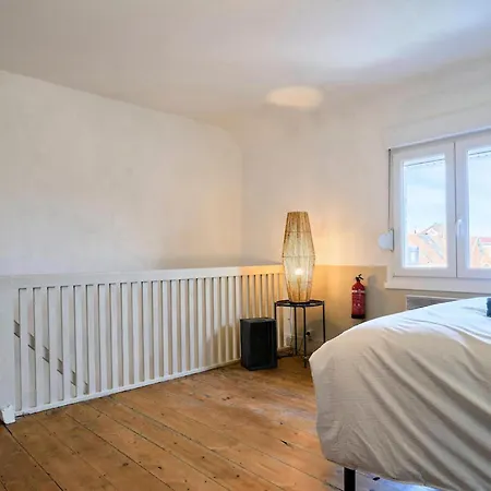 Petite Maison Charmante Au Calme *